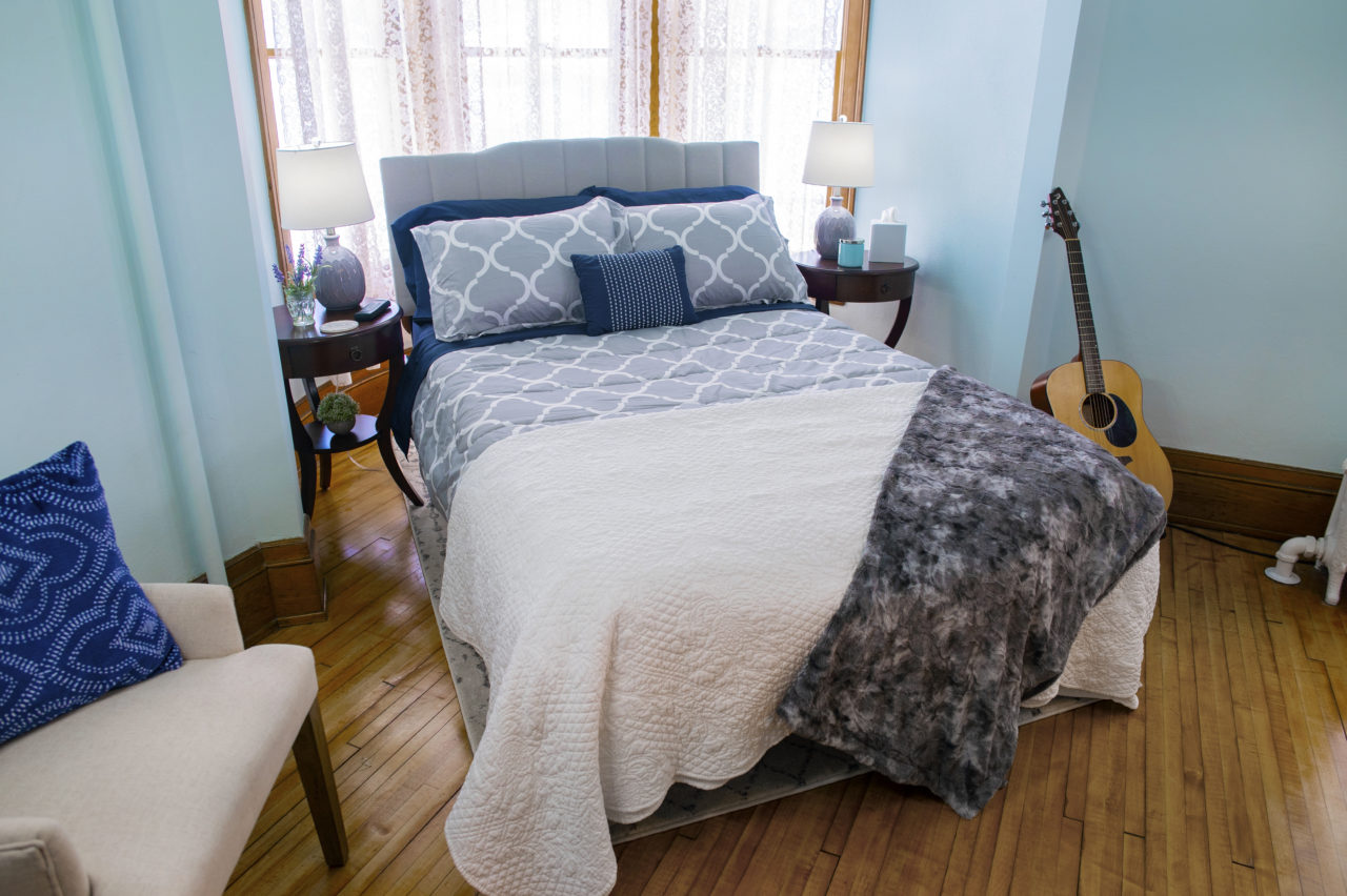 Irvine Electropedic Bariatric Beds